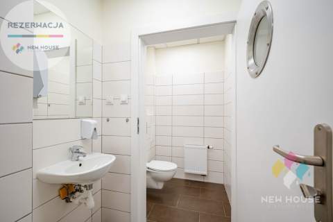 45m2, lokal z witryną, ul. Armii Krajowej