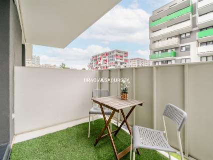 Zadbane 38 m z balkonem Piaski Wielkie