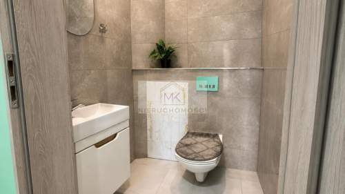 Mieszkanie 98,5 m2 3/4 pokoje Balkon 2 piwnice 