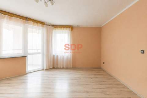 3 pokoje, 2 miejsca postojowe, balkon, blisko placu grunwaldzkiego.