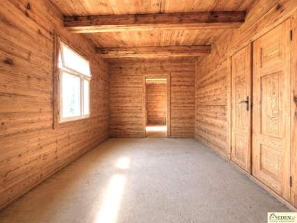 Dwa domy, budynek gosp. na działce 0,5 ha - Burzec, gm. Wojcieszków