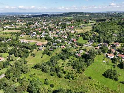 Budowlana działka w Golkowicach, Prąd, gaz, woda
