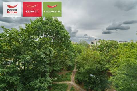43,35 m - zaledwie 400 m od Uczelni Łazarskiego