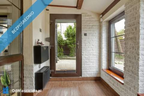 Apartament-dwa miejsca postojowe garaż w cenie