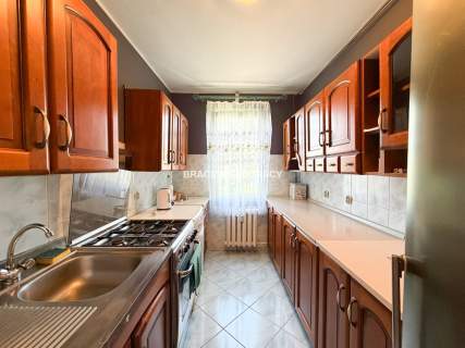 4 osobne pokoje, balkon, oddzielna kuchnia