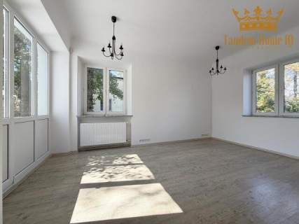 Do wynajęcia dom 250m2 na biuro, ogród 630m2, Mokotów Górny,...