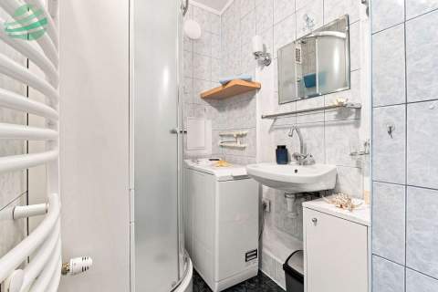 3 pokojowe mieszkanie z balkonem 43m 2 na sprzedaż