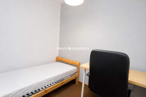 2 pok oddzielne 34m2 blisko centrum z garażem