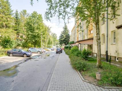 Duże mieszknie 3 sypialnie salon balkon