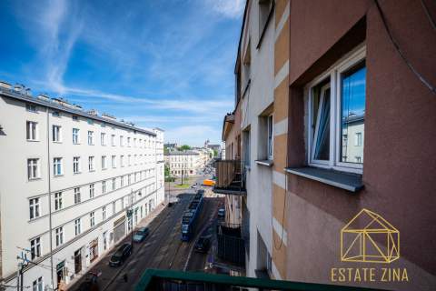 5 piętro Winda Balkon Parking