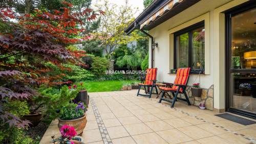 ZADBANY,WYSOKI STANDARD DOM OK 230 M2