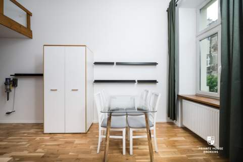 Mieszkanie 42m2, ul. Dietla. Widok na Wawel