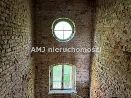 Przedwojenny dom typu willa w Kątach Wrocławskich
