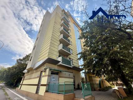 Loft w sercu Warszawy Ostatnie piętro, 78 m