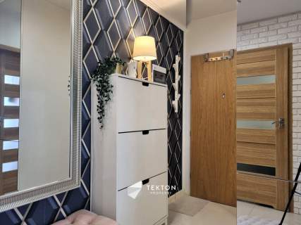 Dwa tarasy 12m2 i 13m2, prywatny parking