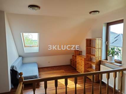 Dom i garaż na działce 35 ar, 10 min od IKEA