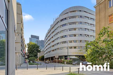 Wyjątkowy apartament na bliskiej Woli
