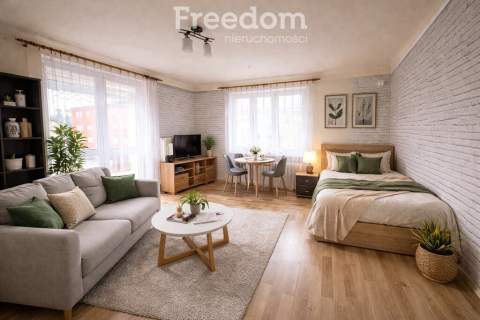 Na sprzedaż 41 m w ścisłym centrum Ostrowca
