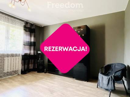 1 piętro, duża loggia i kuchnia   Olechów