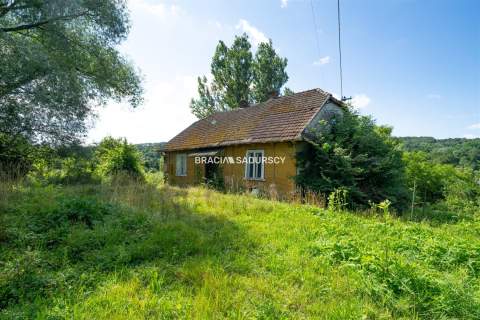 Budowlana działka w Golkowicach, Prąd, gaz, woda