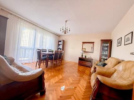 PIĄTKOWSKA 3POK USTAWNE ŁADNE BALKON WINDA CISZA
