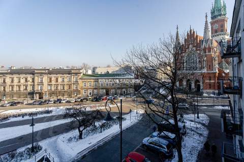 Kawalerka, Rynek Podgórski