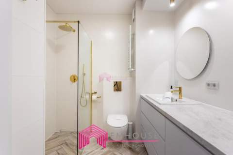 Apartament 2 pokojowy w doskonałej lokalizacji