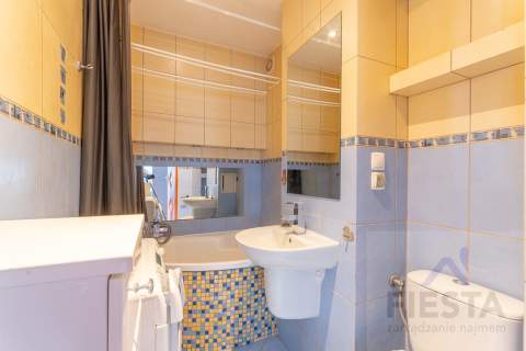 Targówek 37,3 m2 dwa pokoje balkon metro