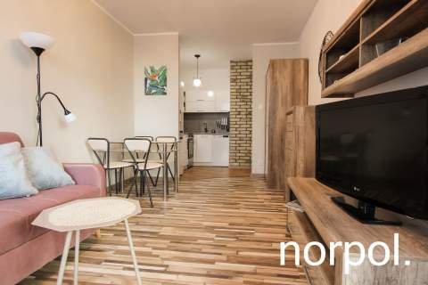 Dobrego Pasterza, 2 pokoje, 39 m2, balkon, parking