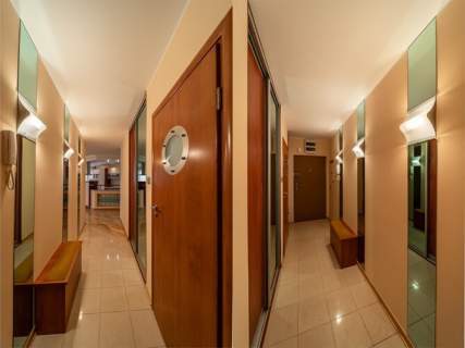 3 pokoje, 75 m2, balkon, komórka, garaż - KEN 36