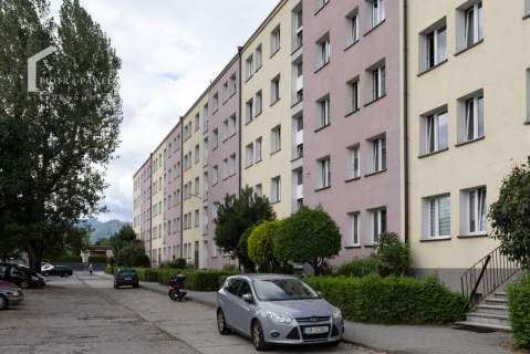 3 pokoje 51,8 m Duży balkon Piwnica 10,5 m