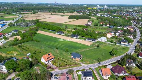Działka z budynkiem usługowym 240m2 / 12 ar
