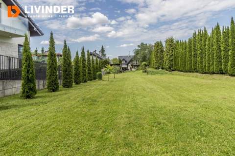 Dom 270 m2, działka 4585 m2, Wola Justowska
