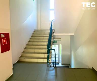 Biuro 300m ,Wola,gabinety open space,Parking