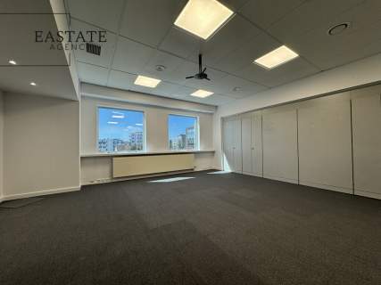 Lokal biurowy 300m2 Łopuszańska Włochy