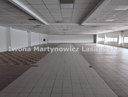 Lokal o pow. 407m2, parter, centrum Lubina