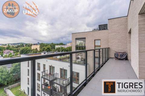 Penthouse / Wysoki standard / Duża loggia
