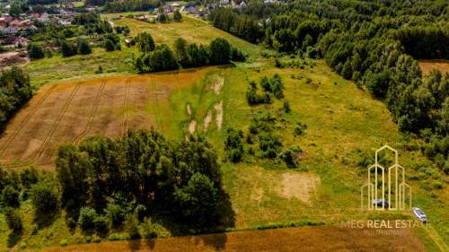 Działka z warunkami zabudowy Brończany 900 m2
