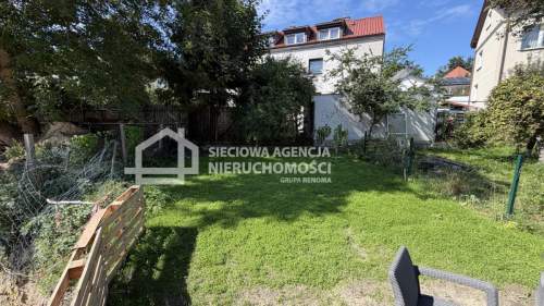 Dwupoziomowe mieszkanie z ogrodem-Sopot