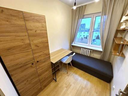 Rozkładowe 2 pokoje - Pocieszka 10, Centrum