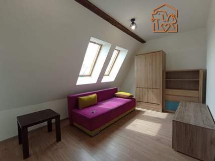 Kawalerka na poddaszu, pet-friendly - Graniczna 11