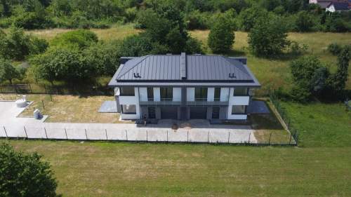 Nowe domy w zabudowie bliźniaczej KSM Sandomierska