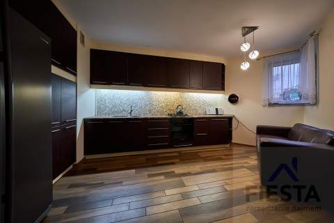 Wieniawa, Rondo Krwiodawców, 2 pokoje, 73 m2