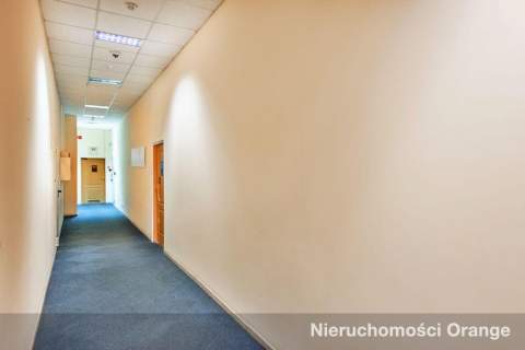 Obiekt z przeznaczeniem na akademik lub hostel