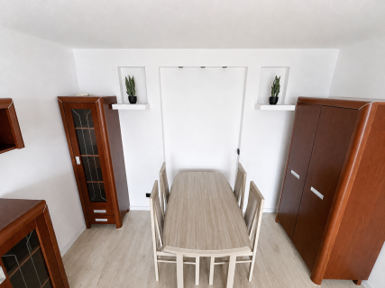 2 duże pokoje duży balkon winda gotowe do zamieszkania