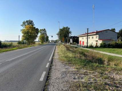 Działka inwestycyjna pod market w Ładzyniu