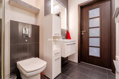 Obozowa/Ruczaj/   1. piętro, winda, duży balkon