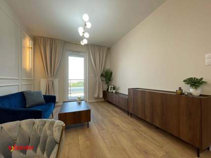 Nowoczesne 3 pok. 5. piętro Balkon Siłownia w budynku.