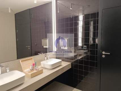 Ochota sala spotkań dla 4 osób, do wynajęcia