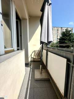 2 pokojowe mieszkanie os. KSM, 1 piętro z balkonem